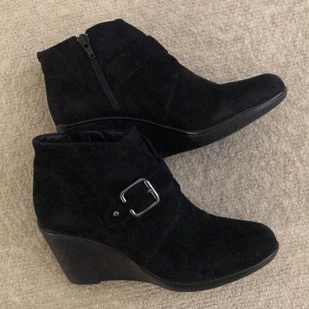 Clarks Artisan black suede boots with buckle
